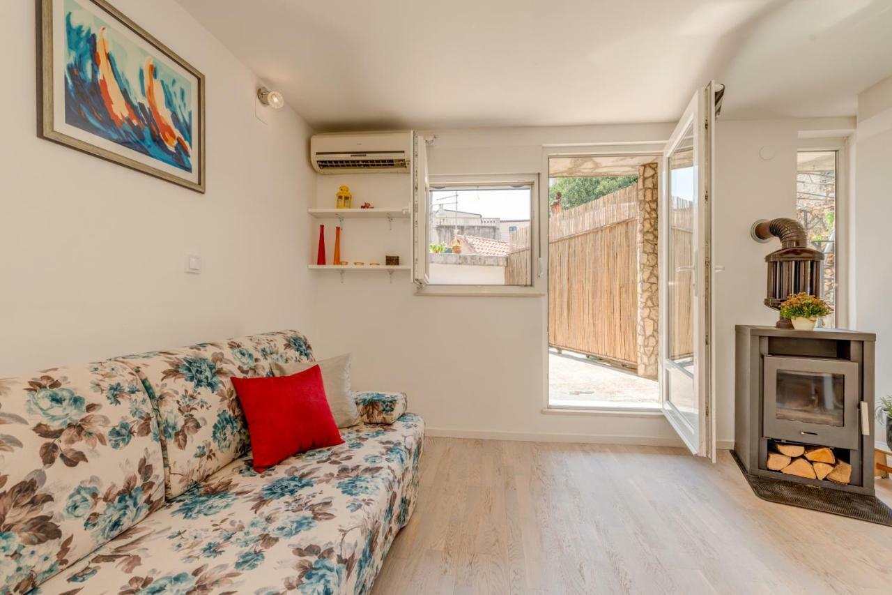 Rose Apartment Split Extérieur photo